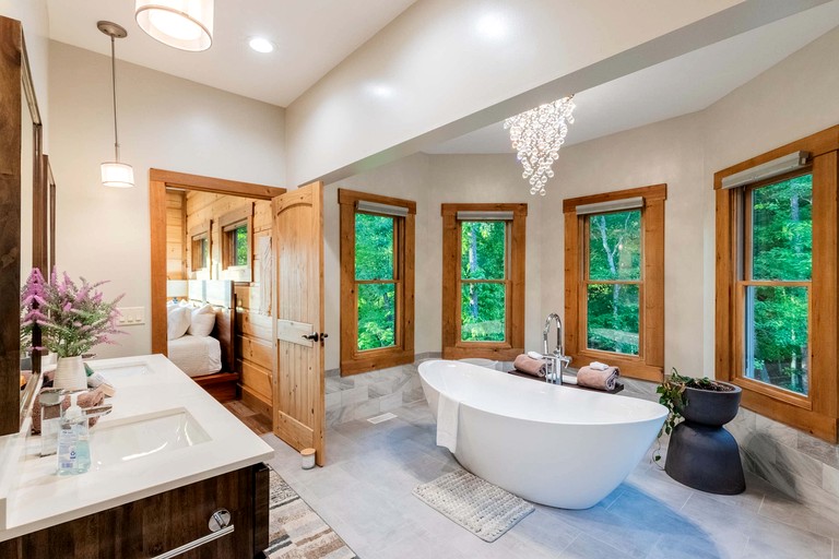 Cabins (United States of America, Bryson City, North Carolina)