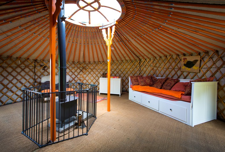 Glamping South Wales: mongolian yurt rental near Bridgend