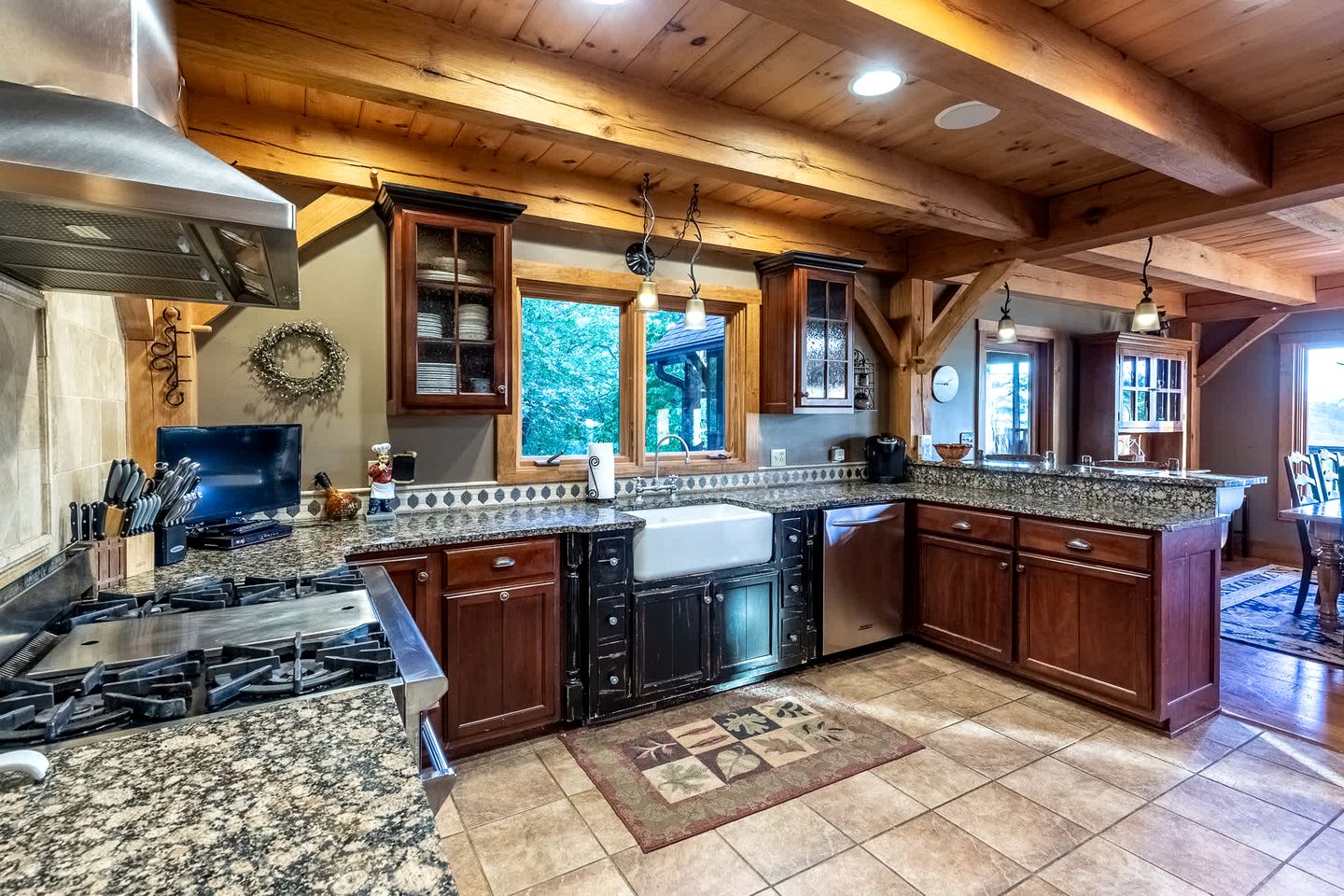 Luxury Timber Frame Cabin with Lake Views & Private Trails near Fontana Lake and Bryson City, NC