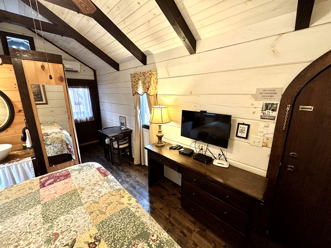 Tiny Houses (United States of America, Sevierville, Tennessee)