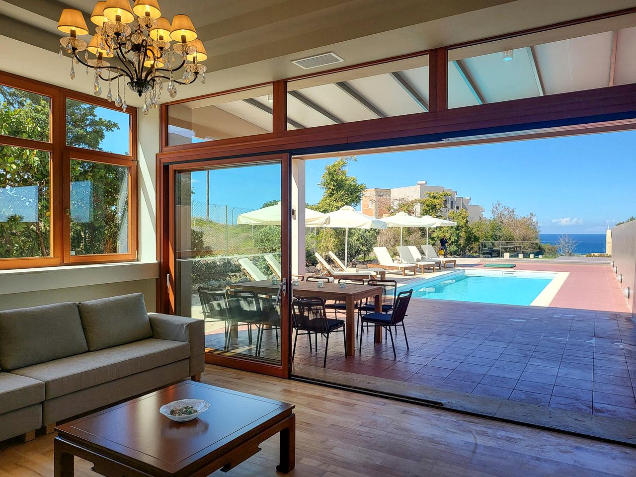 Sumptuous Villa Paradise near Cretan Sea in Greece