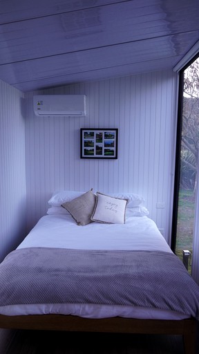 Tiny Houses (New Zealand, Wakefield, South Island)