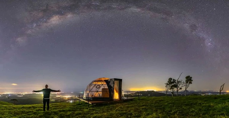 Domes (Australia, Bald Knob, Queensland)
