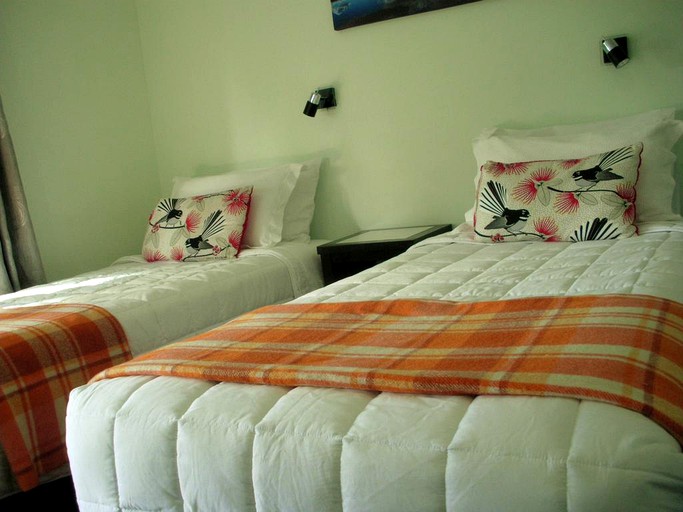 Nature Lodges (Hokitika, South Island, New Zealand)