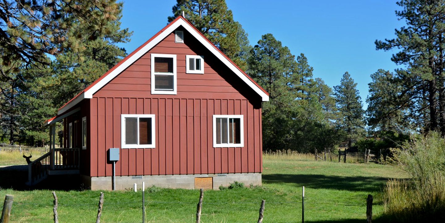 Cabins (Mancos, Colorado, United States)