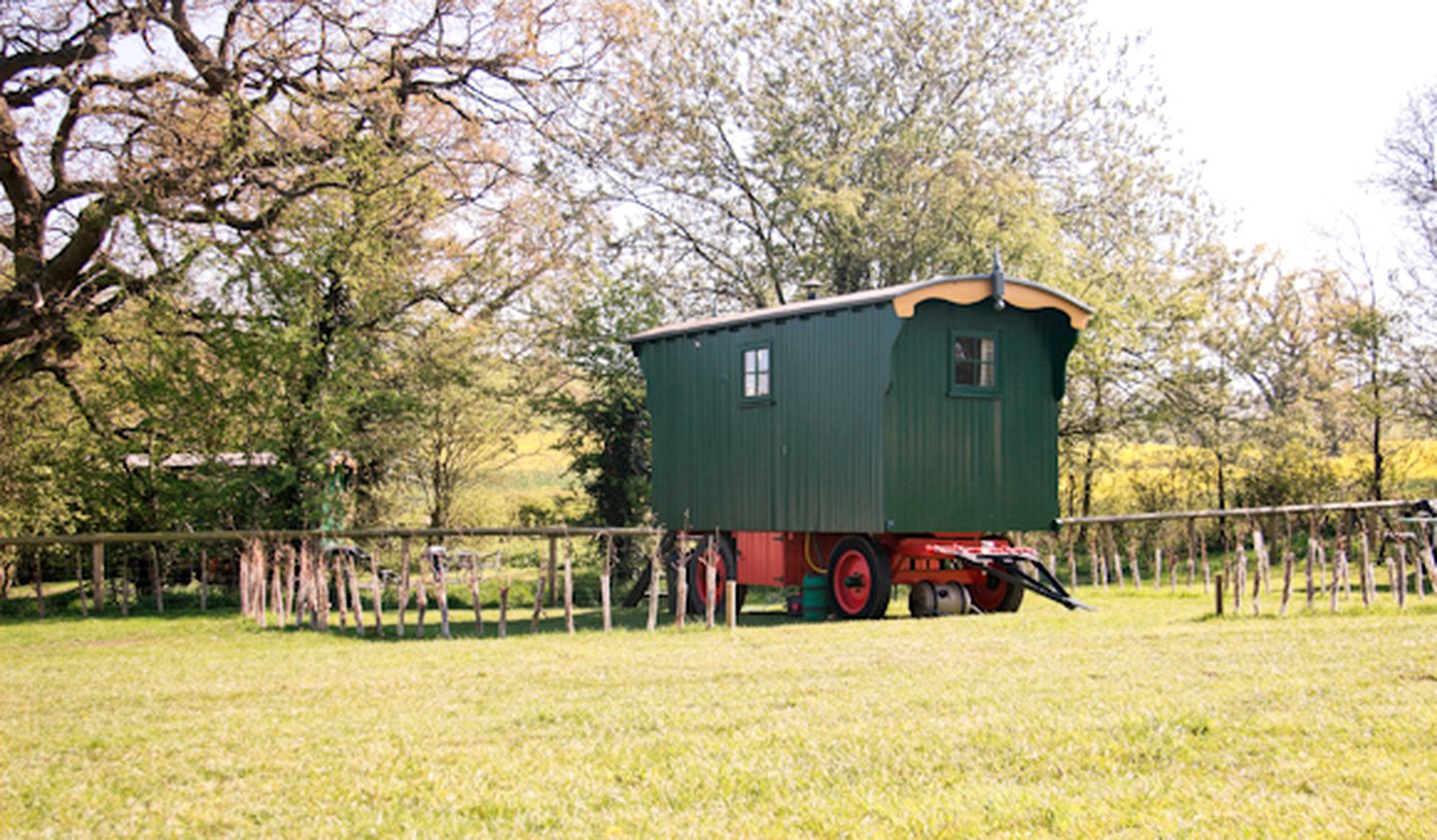 Caravans (Worcestershire, England, United Kingdom)