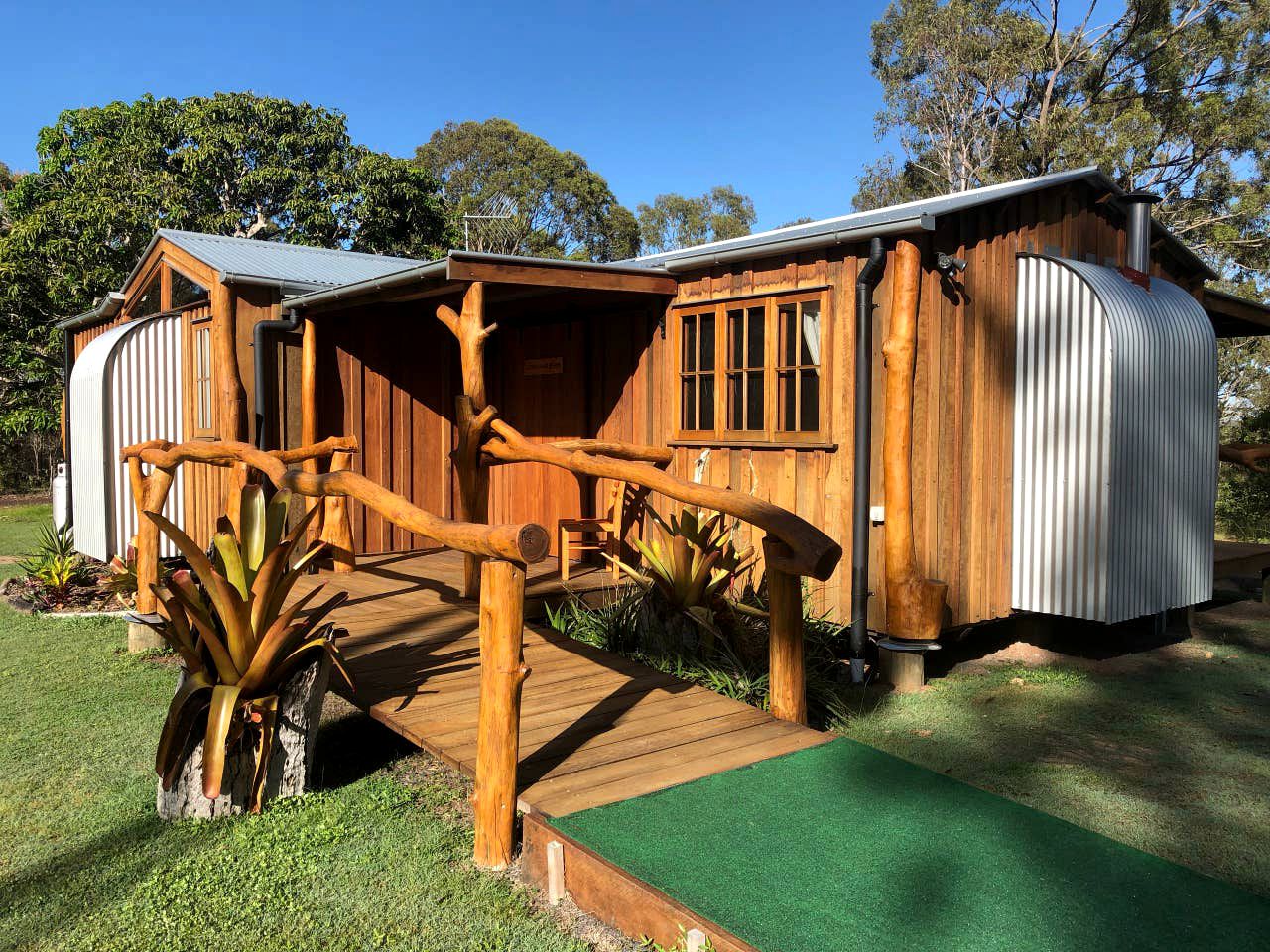 Cabañas (River Heads, Queensland, Australia)