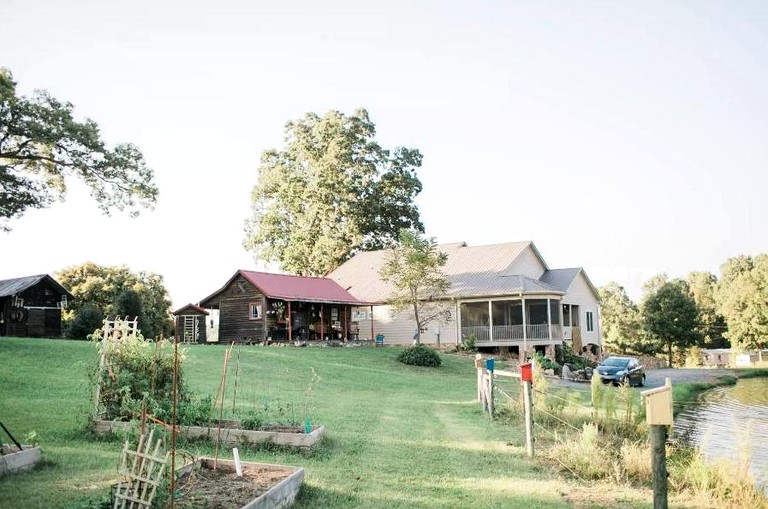 Cabins (Denton, North Carolina, United States)