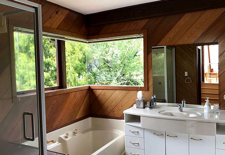 Nature Lodges (Auckland, North Island, New Zealand)