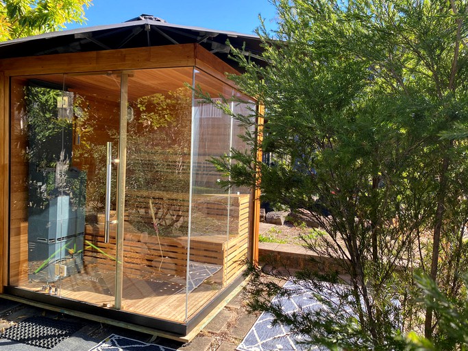 Tiny House (Australia, North Tamborine, Queensland)