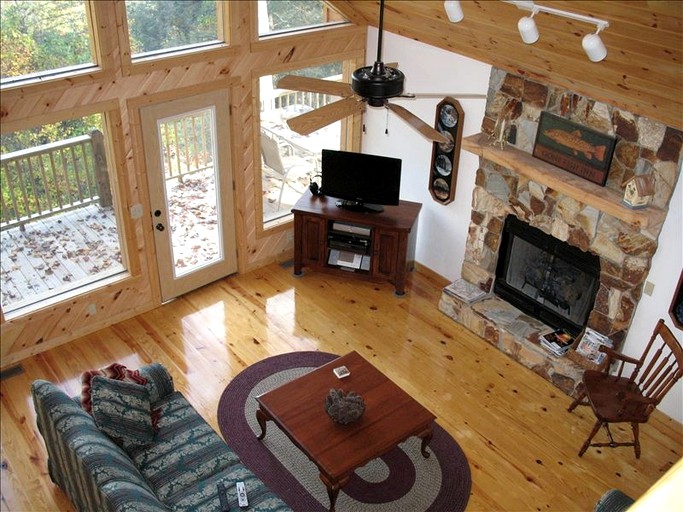 Cabins (Topton, North Carolina, United States)