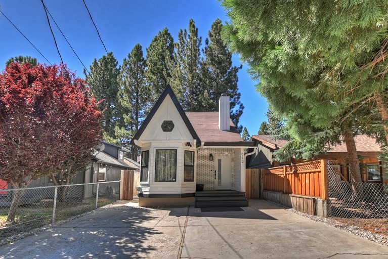 Vacation Rentals (United States of America, Big Bear City, California)