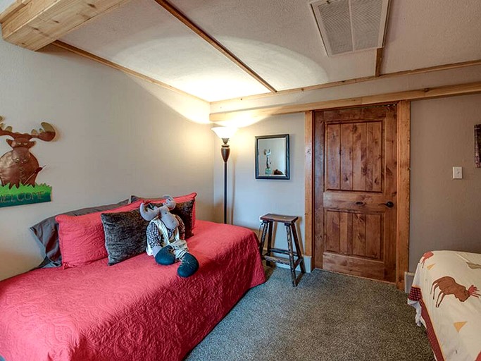 Cabins (United States of America, Round Top, Texas)