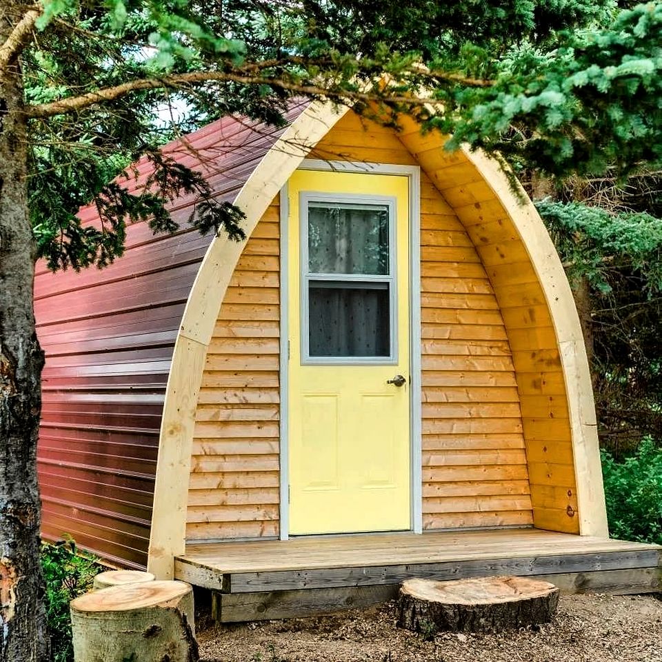 Outstanding Glamping Pod with Gorgeous Sights in Ingonish Beach, Nova Scotia