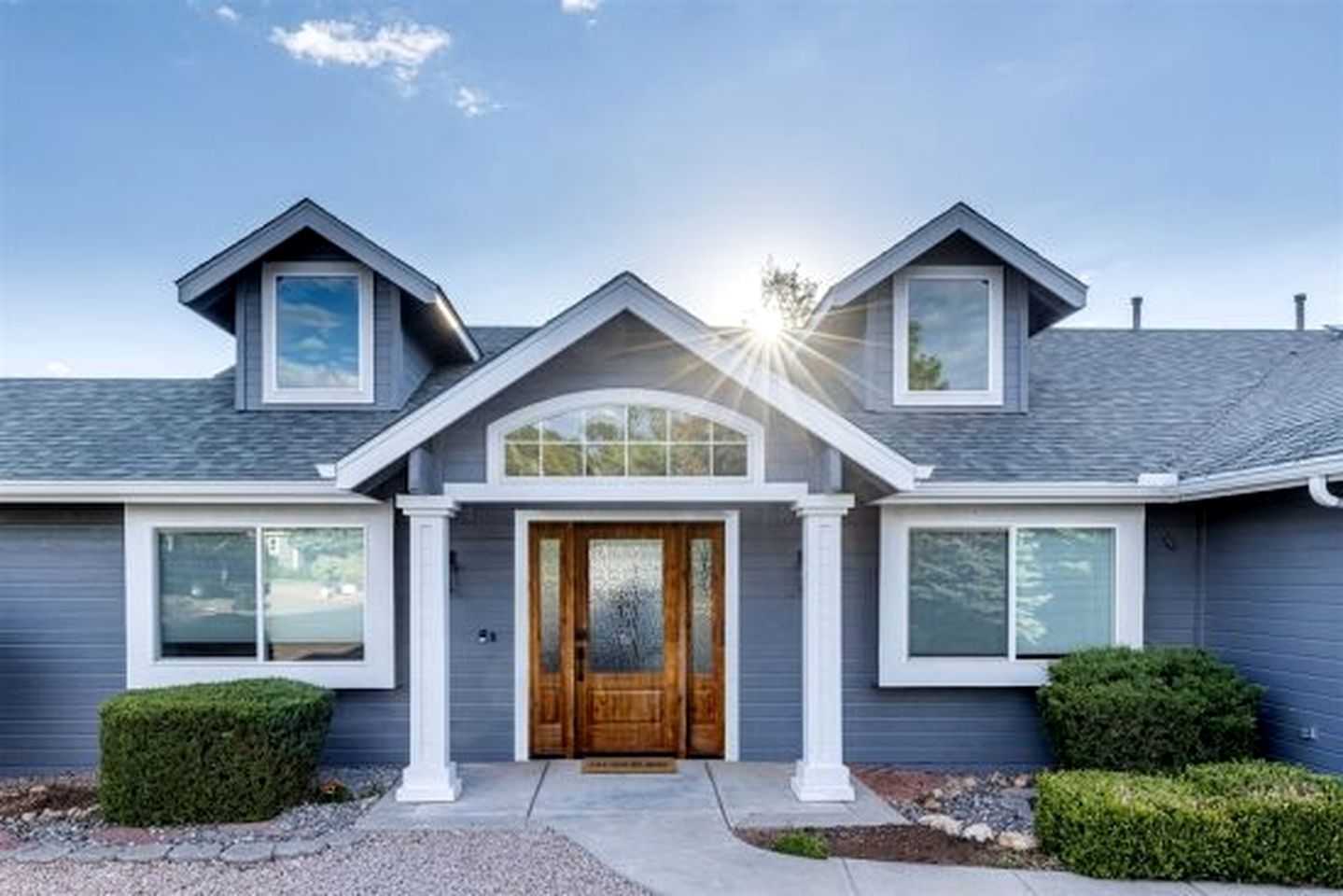 Beautiful Modern Vacation Rental with Incredible Lake and Mountain Views for an Amazing Family Escape to Flagstaff, Arizona
