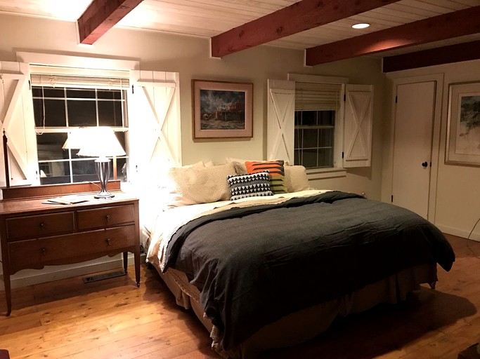 Cabins (Pagosa Springs, Colorado, United States)