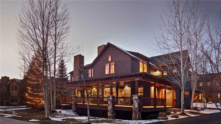 Cabins (Steamboat, Colorado, United States)