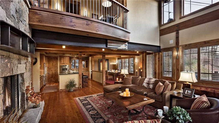 Cabins (Steamboat Springs, Colorado, United States)