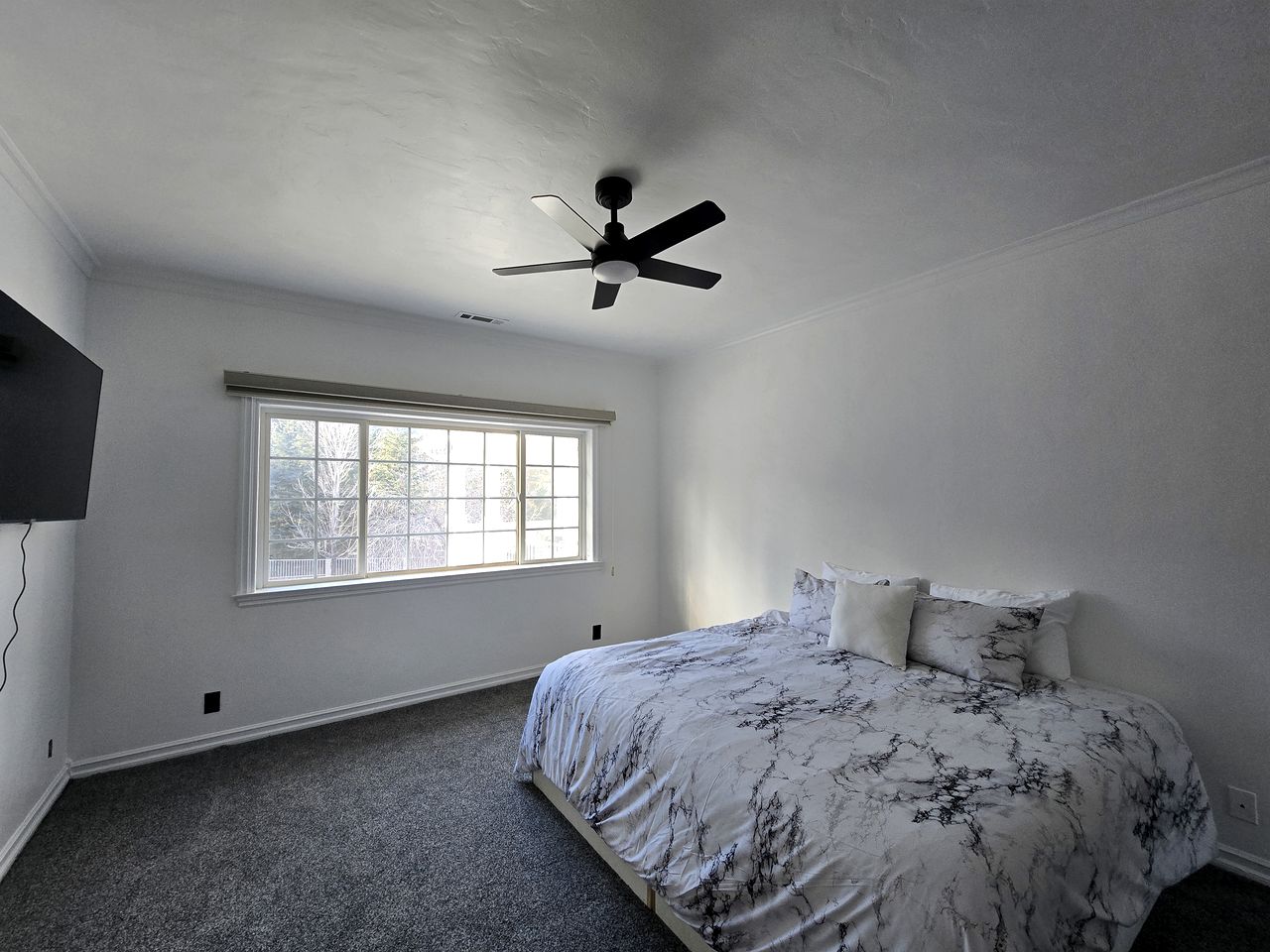 Beautiful Cottage Close to Great Hiking Trails in Big Bear Lake, California