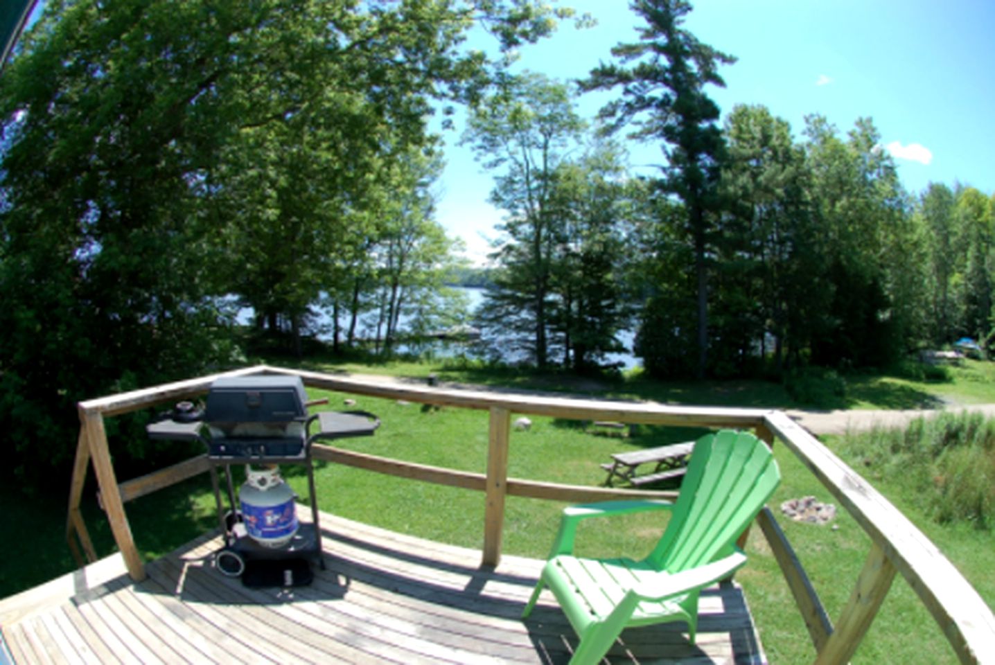 Cottages (Utterson, Ontario, Canada)