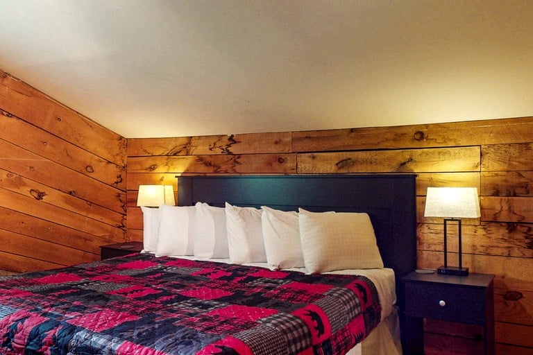 Cabins (United States of America, Greenville, Maine)