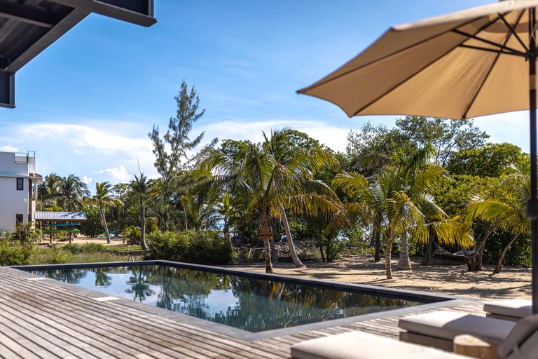 Vacation Rentals (Belize, Belize City, Belize District)