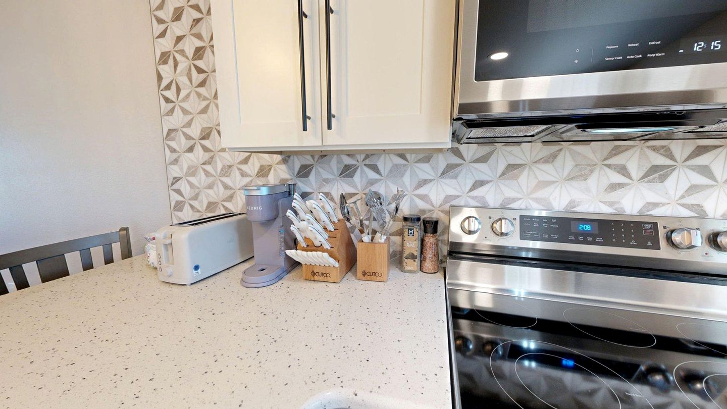 Modern Hideaway with Fresh Renovation and Inviting Vibe in College Station, Texas