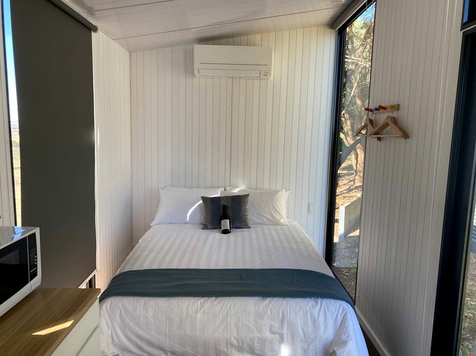 Tiny Houses (Australia, Osbornes Flat, Victoria)