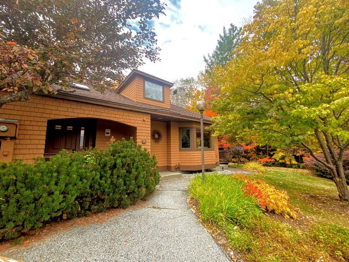 Cottages (United States of America, --, New Hampshire)