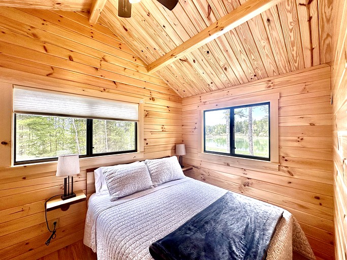 Cabins (United States of America, Milbridge, Maine)