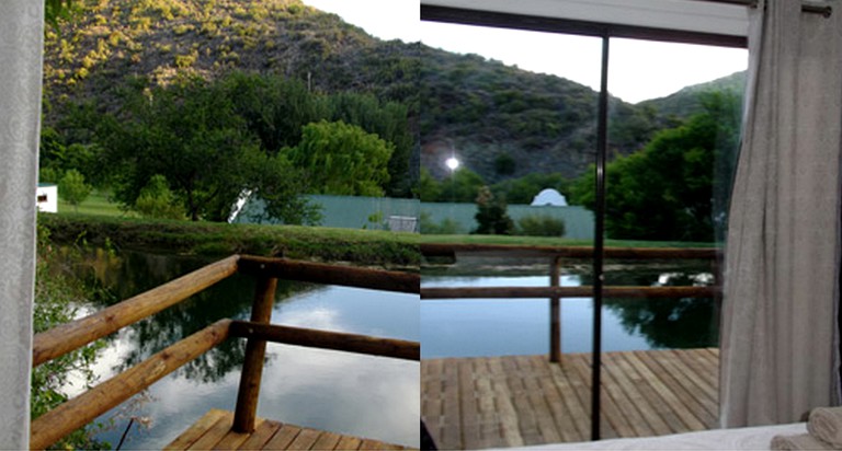 Cabins (Oudtshoorn, Western Cape, South Africa)