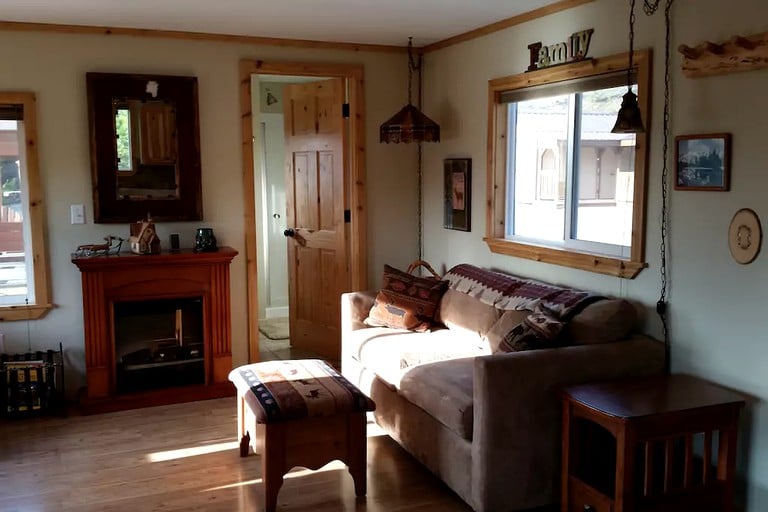 Cottages (Kingston, Idaho, United States)