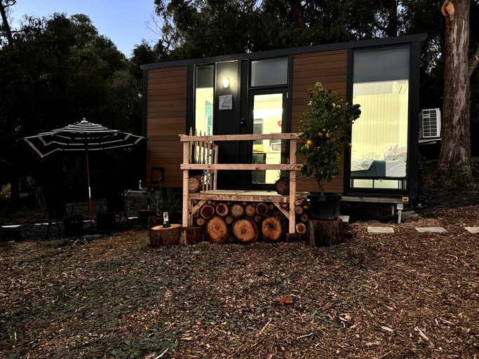 Tiny Houses (Australia, Yarra Junction, Victoria)
