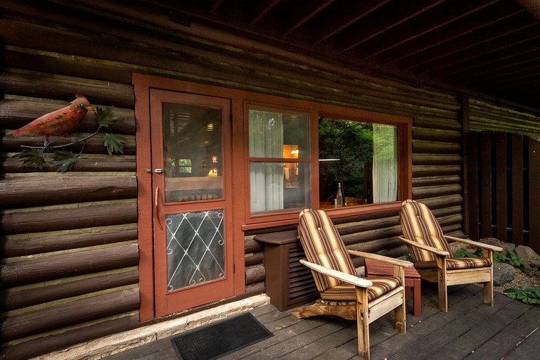 Rustic Cabin Camping Rental with Beautiful Views in Sedona, Arizona | Cabins (Sedona, Arizona, United States of America)