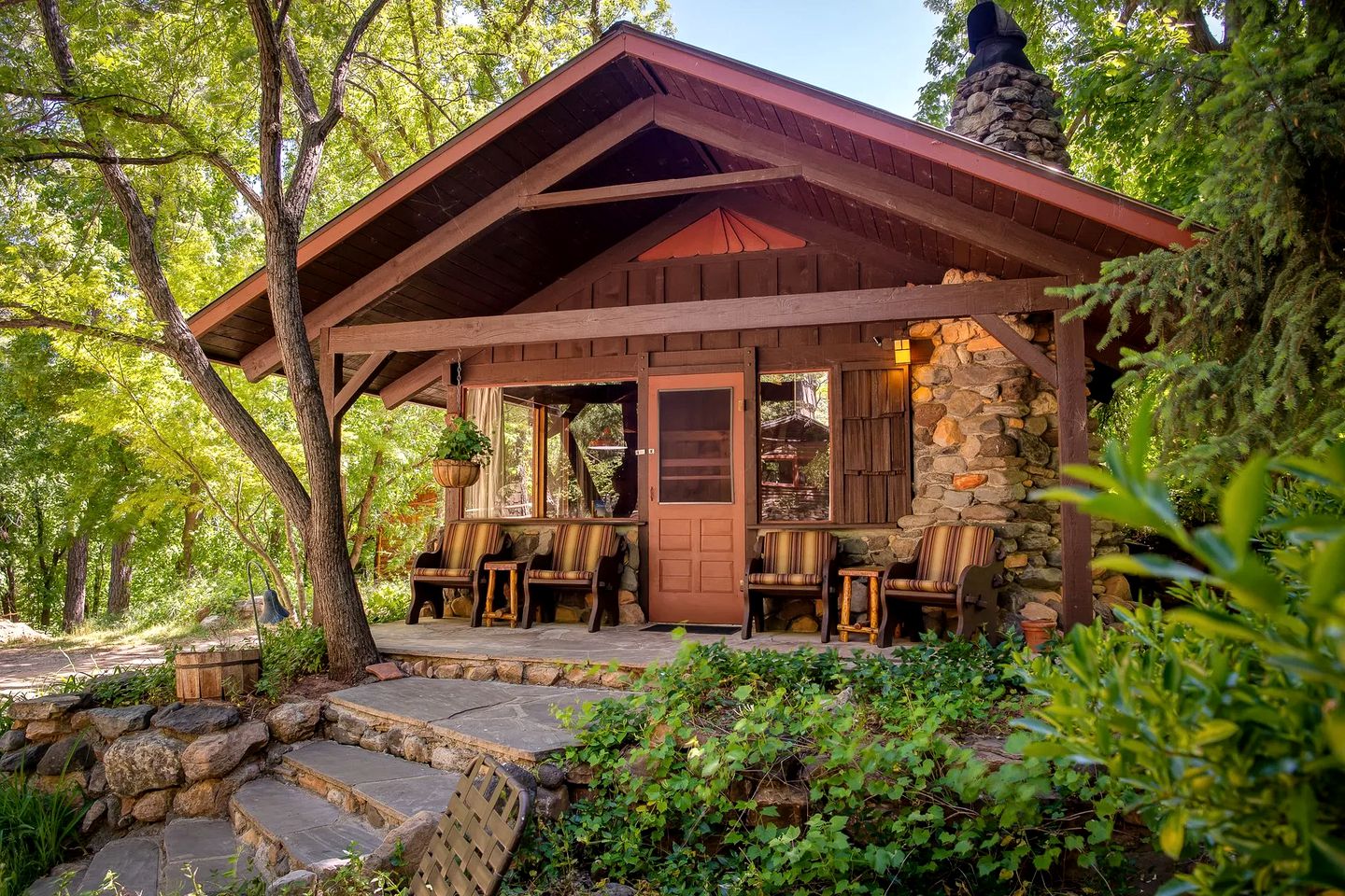 Warm and Inviting Cabin Rental near Prescott National Park, Arizona | Cabins (Sedona, Arizona, United States of America)
