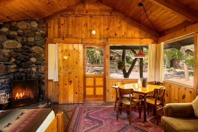 Warm and Inviting Cabin Rental near Prescott National Park, Arizona | Cabins (Sedona, Arizona, United States of America)