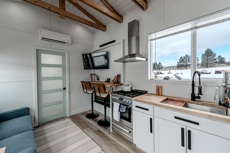 Tiny Houses (United States of America, Ovando, Montana)