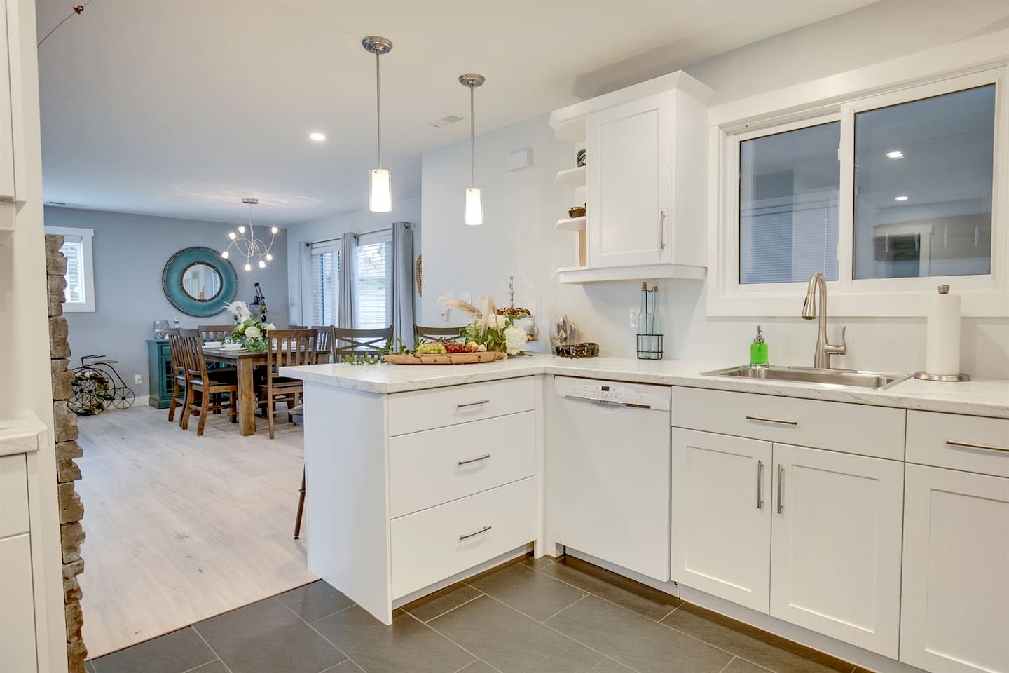 Outstanding Cottage with Nice Beach Sights in Leamington, Ontario