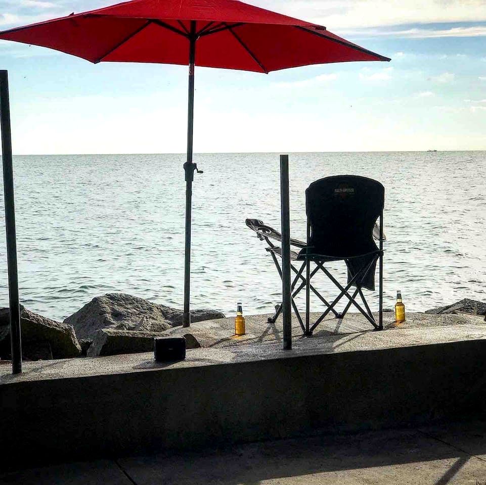 Outstanding Cottage with Nice Beach Sights in Leamington, Ontario