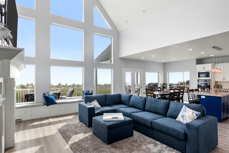 Villas (United States of America, Garden City, Utah)