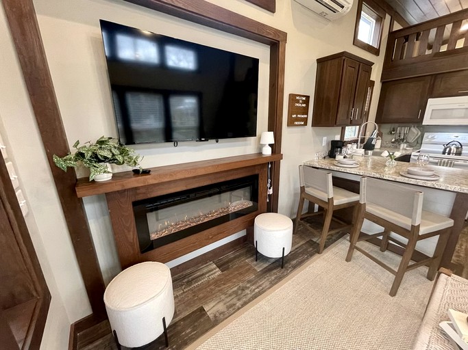 Tiny Houses (United States of America, Tracy City, Tennessee)