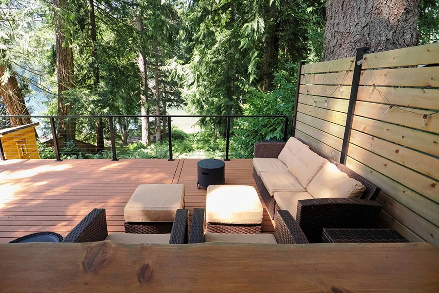 Peaceful Lakefront Retreat with Sauna Near Bellingham & Mount Vernon in Sedro-Woolley, Washington