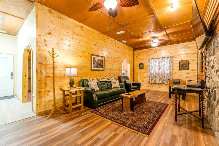 Cabins (United States of America, Cleveland, Georgia)
