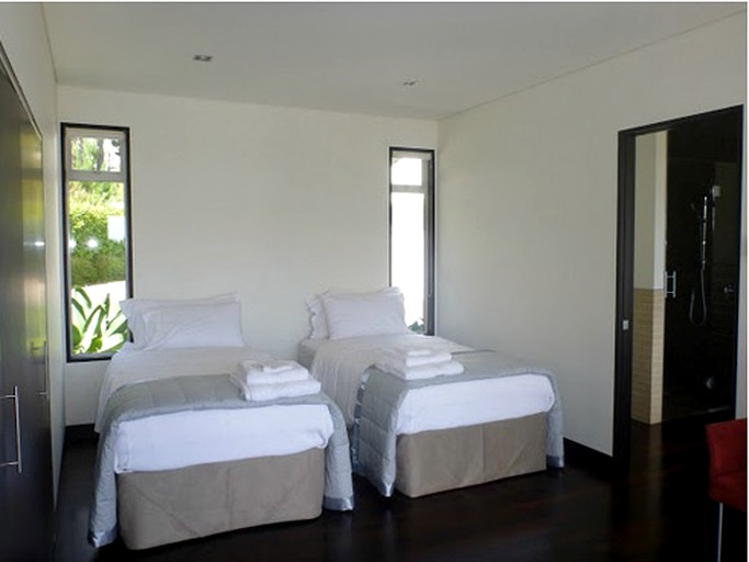 Vacation Rentals (Russell, North Island, New Zealand)