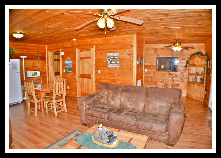 Cabins (Sevierville, Tennessee, United States)