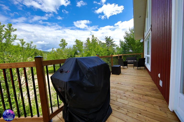 Cabins (Canada, Saint Come, Quebec)