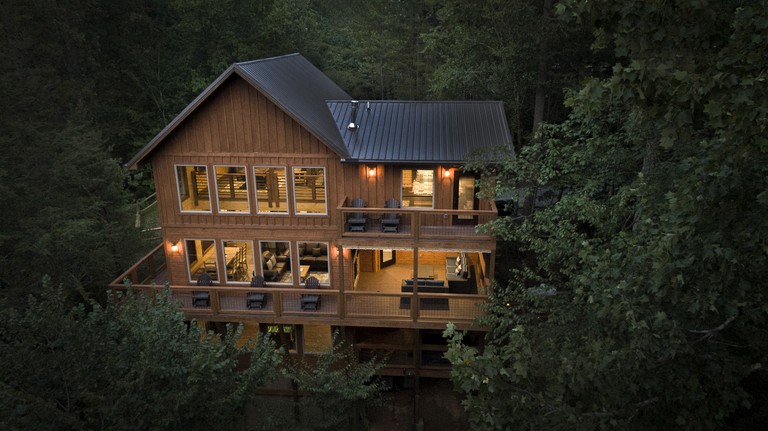 Cabins (United States of America, Pittman Center, Tennessee)