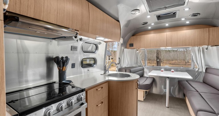 Airstreams (United States of America, Centre, Alabama)