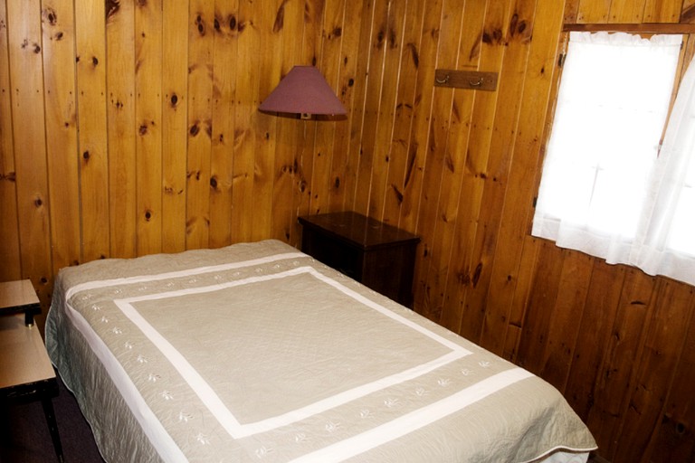 Cabins (Pickerel, Wisconsin, United States)