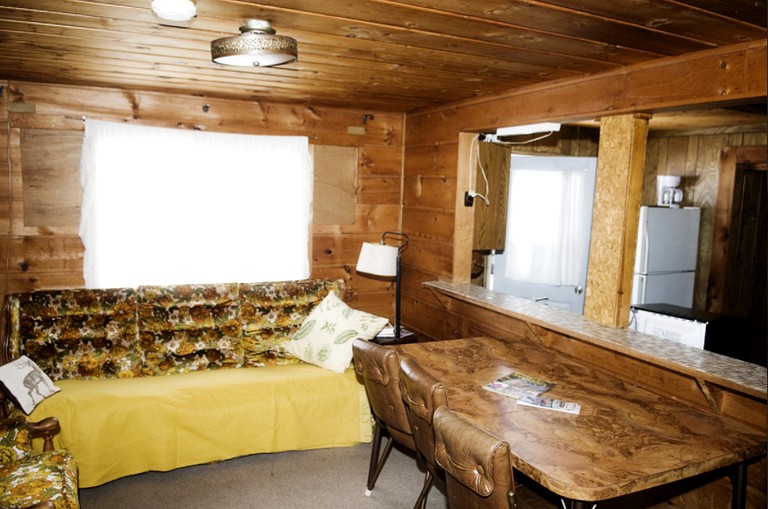 Cabins (Pickerel, Wisconsin, United States)
